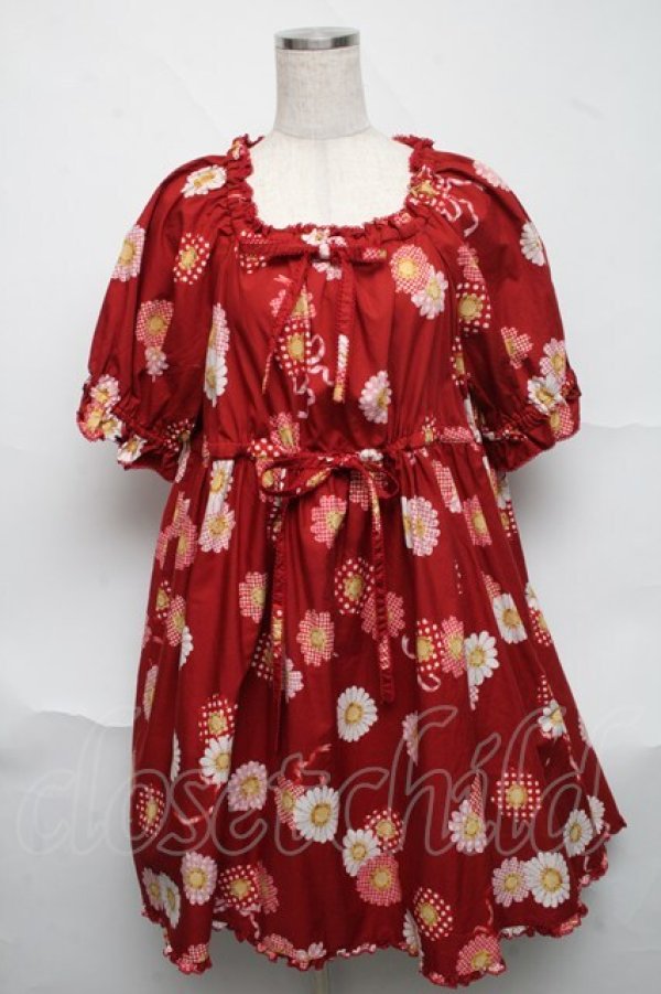 画像1: PINK HOUSE / ひな菊コサージュプリントチュニックブラウス  赤 S-25-06-23-036-LO-BL-SA-ZS (1)