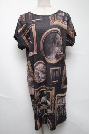 画像: abilletage / FrameシリーズTシャツワンピース（Big frame）  黒 S-25-06-25-048-GO-OP-HR-ZS
