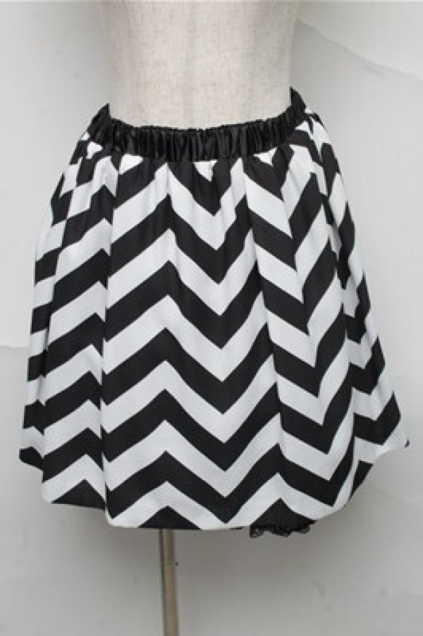 画像1: pays des fees  / フレアスカート  白ｘ黒 S-25-06-27-054-PU-SK-AS-ZT051 (1)