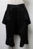 画像1: BPN / フリルデザインハーフパンツ  黒 S-25-06-27-060-GO-PA-AS-ZS (1)
