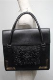 画像1: Jean Paul GAULTIER / ロゴ型押しレザーバッグ  黒 S-25-06-27-007-GO-BG-AS-ZS (1)