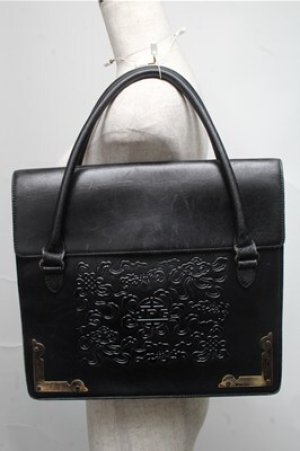 画像: Jean Paul GAULTIER / ロゴ型押しレザーバッグ  黒 S-25-06-27-007-GO-BG-AS-ZS