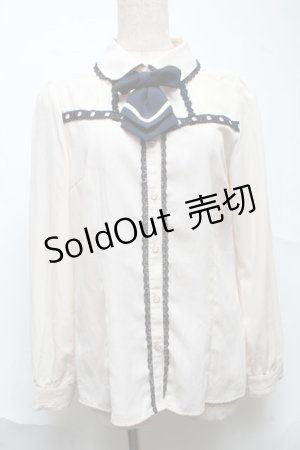 画像: axes femme POETIQUE / フラワーモチーフ襟半袖ブラウス  キナリ S-25-07-01-017-AX-BL-HR-ZS