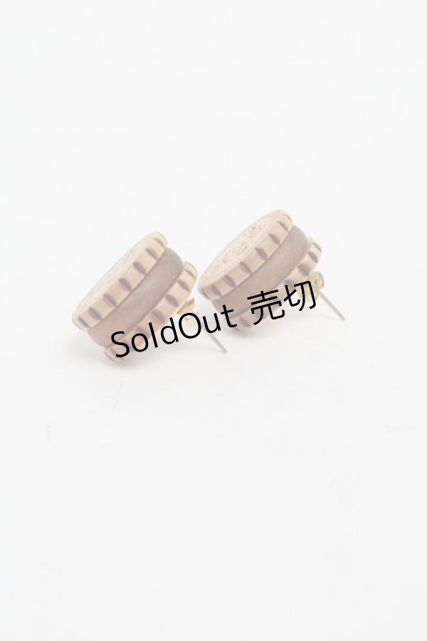 画像2: Q-pot. / Ribbon Ghost Biscuit ピアス  ベージュ S-25-07-03-001-QP-AC-AS-ZS (2)