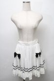 画像1: ALICE and the PIRATES / アリスのローンフリルエプロン  白ｘ黒 S-25-07-18-012-PA-SK-HR-ZS (1)