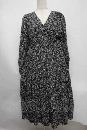 画像: Maison de FLEUR Petite Robe / カシュクールワンピース  黒 S-25-07-22-044-EL-OP-AS-ZS