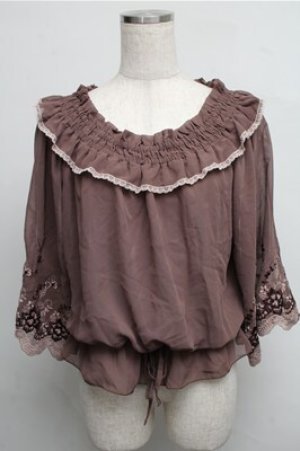 画像: axes femme / オフショル刺繍シフォントップス  ブラウン S-25-07-26-030-AX-TO-HR-ZS