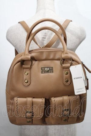 画像: axes femme / 金具使いリュック  キャメル S-25-07-30-008-AX-BG-HR-ZS