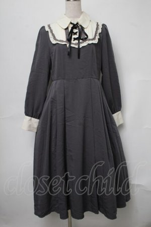 画像: axes femme / ヨークレースアップロングワンピース  グレー S-25-07-31-041-AX-OP-AS-ZS