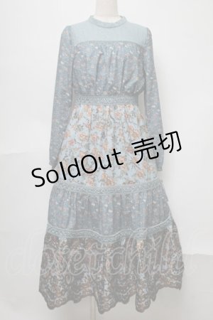 画像: axes femme NOSTALGIE / 花柄ｘ刺繍スタンドワンピース  グリーン S-25-07-31-042-AX-OP-AS-ZS