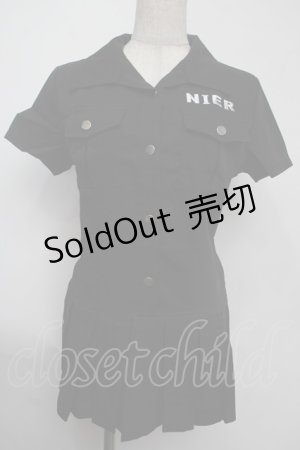 画像: NieR Clothing / 裾プリーツシャツ  黒 S-25-08-02-020-PU-TO-HR-ZY