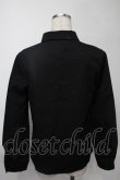 画像2: NieR Clothing / 胸元刺 シャツ  黒ｘ赤 S-25-08-02-025-PU-PA-HR-ZS (2)