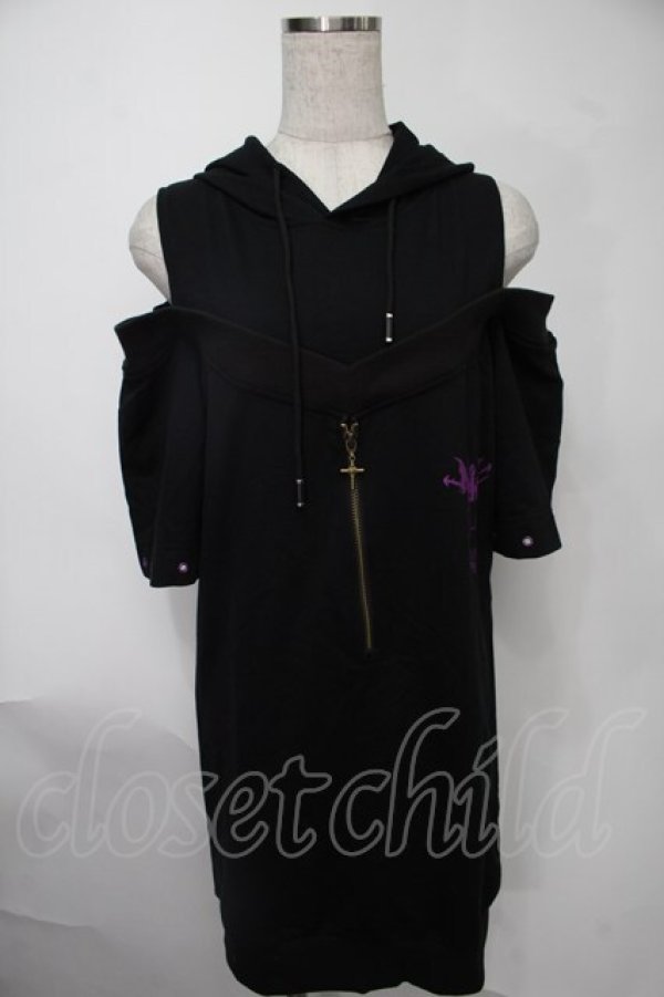 画像1: NieR Clothing / ショルダーカットフード付きカットソー  黒ｘ紫 S-25-08-02-030-PU-TO-HR-ZS (1)