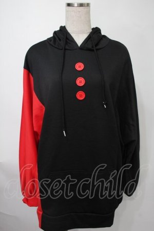 画像: NieR Clothing / バイカラープルオーバー  黒ｘ赤 S-25-08-02-039-PU-TO-HR-ZS