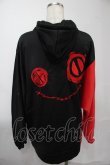 画像2: NieR Clothing / バイカラープルオーバー  黒ｘ赤 S-25-08-02-039-PU-TO-HR-ZS (2)