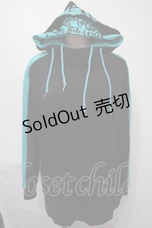 画像: NieR Clothing / バイカラープルオーバー  黒ｘブルー S-25-08-02-048-PU-TO-HR-ZS
