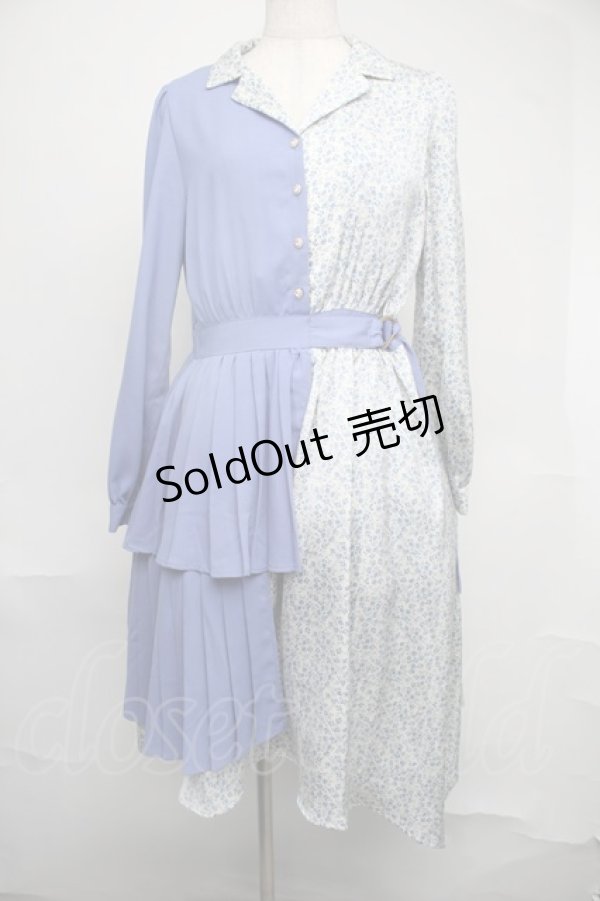 画像1: axes femme POETIQUE / フラワーバイカラーアシメワンピース  サックス S-25-08-04-045-AX-OP-HR-ZS (1)