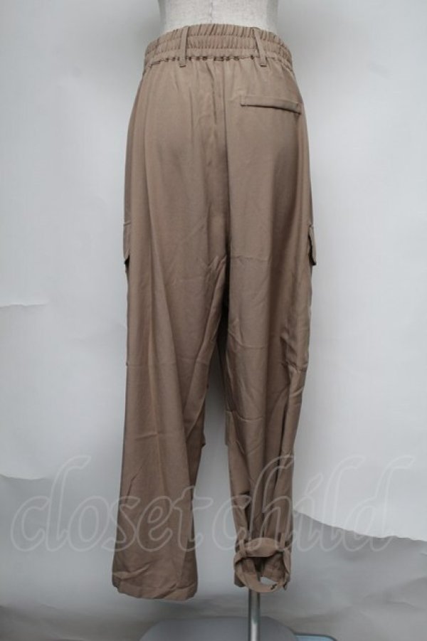 画像2: axes femme / ミリタリー風カーゴパンツ  ベージュ S-25-08-05-051-AX-PA-HR-ZS (2)