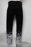 画像2: CIVARIZE / グラデーション顔料加工スキニーデニムパンツ 42 黒ｘ白 S-25-08-05-064-GO-PA-AS-ZS (2)