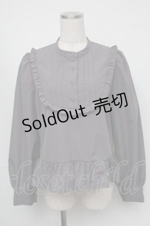 画像: FLC / 皆方由衣コラボペプラムブラウス  グレー S-25-08-05-010-LO-BL-HR-ZS