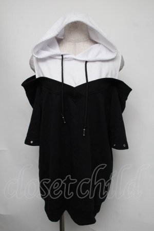画像: NieR Clothing / ショルダーカットフード付きカットソー  黒ｘ白 S-25-08-05-018-PU-TO-HR-ZS