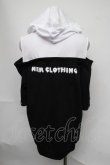 画像2: NieR Clothing / ショルダーカットフード付きカットソー  黒ｘ白 S-25-08-05-018-PU-TO-HR-ZS (2)
