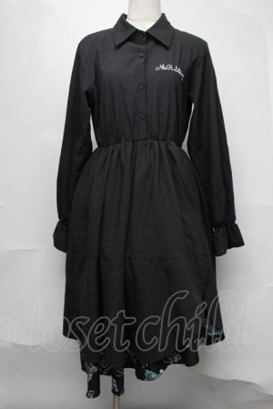 画像: NieR Clothing / シエルプリントワンピース  黒ｘグリーン S-25-08-05-049-PU-OP-HR-ZS