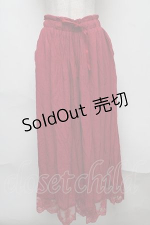 画像: axes femme / 裾レース楊柳ワイドパンツ  赤 S-25-08-07-050-AX-PA-AS-ZS