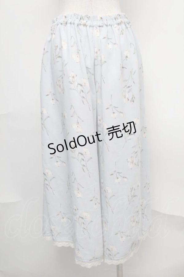 画像2: axes femme / 裾レース花柄ワイドパンツ  サックス S-25-08-09-059-AX-PA-HR-ZS (2)