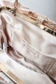 画像4: axes femme / サテンパーティーバッグ  ベージュ S-25-08-09-017-AX-BG-HR-ZS (4)