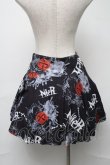 画像2: NieR Clothing / プリントスカート  黒 S-25-08-16-064-PU-SK-HR-ZS (2)