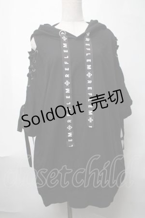 画像: REFLEM / ショルダーレースアップ悪魔ツノ付きパーカー  黒 S-25-08-17-022-PU-TO-AS-ZS