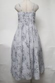 画像2: Maison de FLEUR Petite Robe / アンティーク調ローズワンピース  ブルーグレー S-25-08-17-032-EL-OP-AS-ZT491 (2)