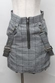 画像1: lilLilly / クロスサスペンダースカート  グレー S-25-08-18-1030-LO-SK-AS-ZT490 (1)