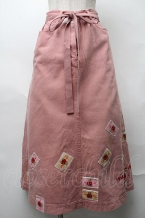 画像: PINK HOUSE / クマワッペン散らしチノスカート  ピンク S-25-08-18-1034-LO-SK-SA-ZT0820S