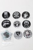 画像2: NieR Clothing / 缶バッジセット   S-25-08-19-017-PU-ZA-HR-ZS (2)