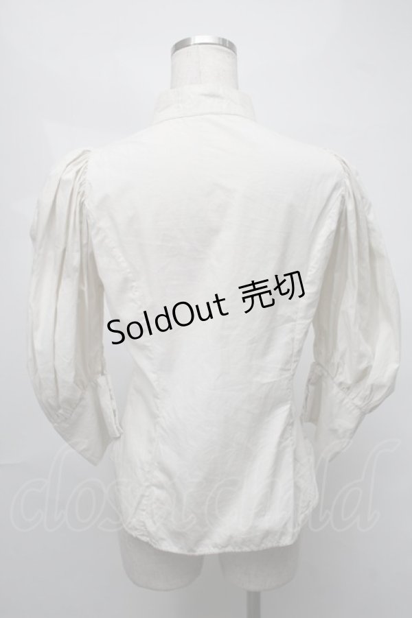 画像2: ATELIER PIERROT / 立ち襟レース七分丈ブラウス  ベージュ S-25-08-21-006-EL-BL-HR-ZS (2)