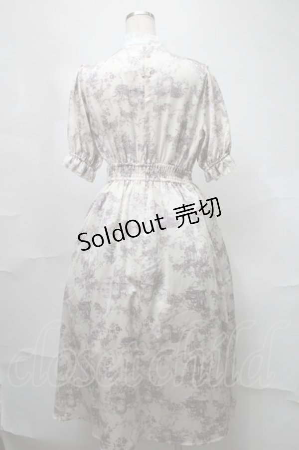 画像2: m petit by misako / トワルドジュイワンピース  ベージュ S-25-08-21-067-LO-OP-HR-ZT505 (2)