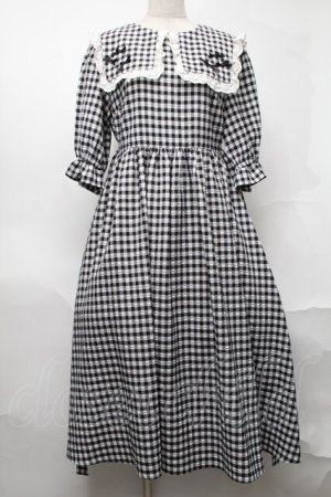 画像: Maison de FLEUR / セーラーギンガムワンピース  黒ｘ白 S-25-08-21-1025-LO-OP-AS-ZS