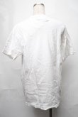 画像2: NieR Clothing / プリントTシャツ  白 S-25-08-28-002-PU-TO-HR-ZI (2)