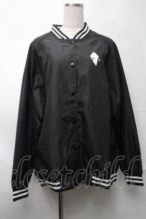 画像: NieR Clothing / プリントナイロンスタジャン  黒 S-25-08-28-032-PU-JA-HR-ZS