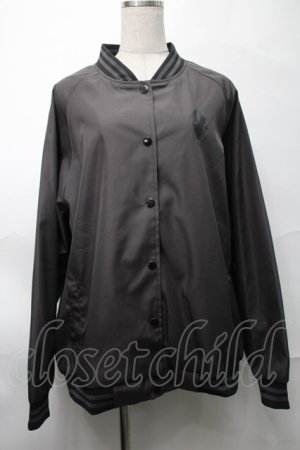 画像: NieR Clothing / プリントナイロンスタジャン  グレー S-25-08-28-033-PU-JA-HR-ZS