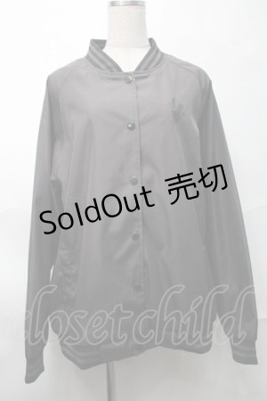画像: NieR Clothing / プリントナイロンスタジャン  グレー S-25-08-28-033-PU-JA-HR-ZS