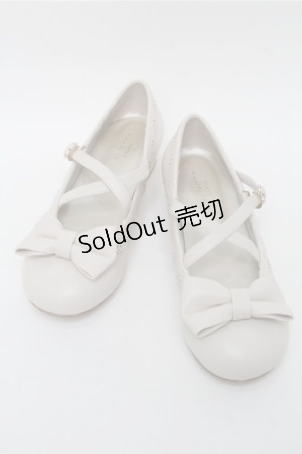 画像1: axes femme kawaii / クロスベルトリボンパンプス  アイボリー S-25-08-31-015-AX-SH-HR-ZS (1)