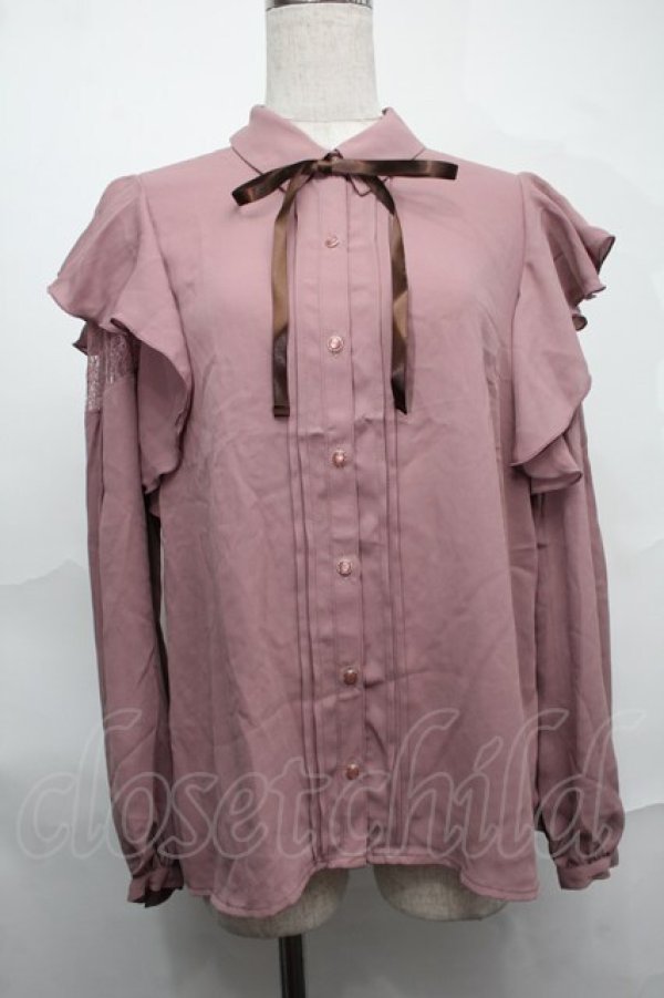 画像1: axes femme POETIQUE / 肩レースラッフルフリルブラウス  ピンク S-25-09-01-022-AX-BL-ET-ZS (1)