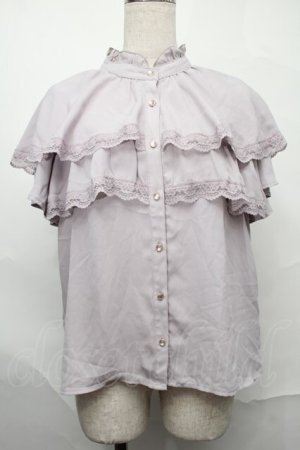 画像: axes femme POETIQUE / ケープ半袖ブラウス  ラベンダー S-25-09-01-023-AX-BL-AS-ZS