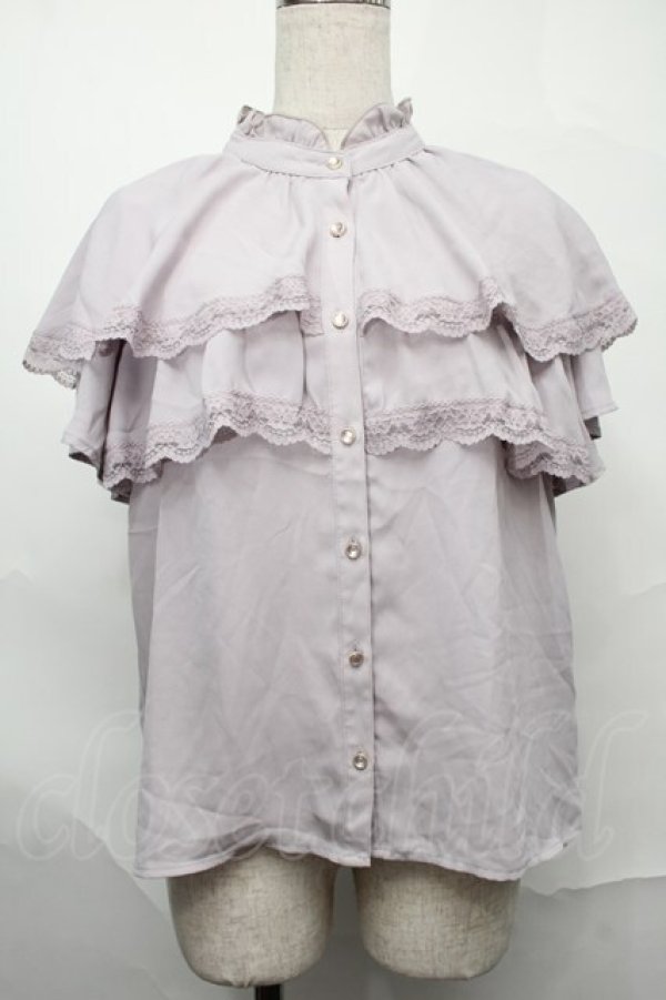 画像1: axes femme POETIQUE / ケープ半袖ブラウス  ラベンダー S-25-09-01-023-AX-BL-AS-ZS (1)