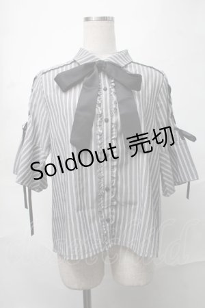 画像: axes femme POETIQUE / 袖レースアップブラウス  グレー S-25-09-04-022-AX-BL-AS-ZS