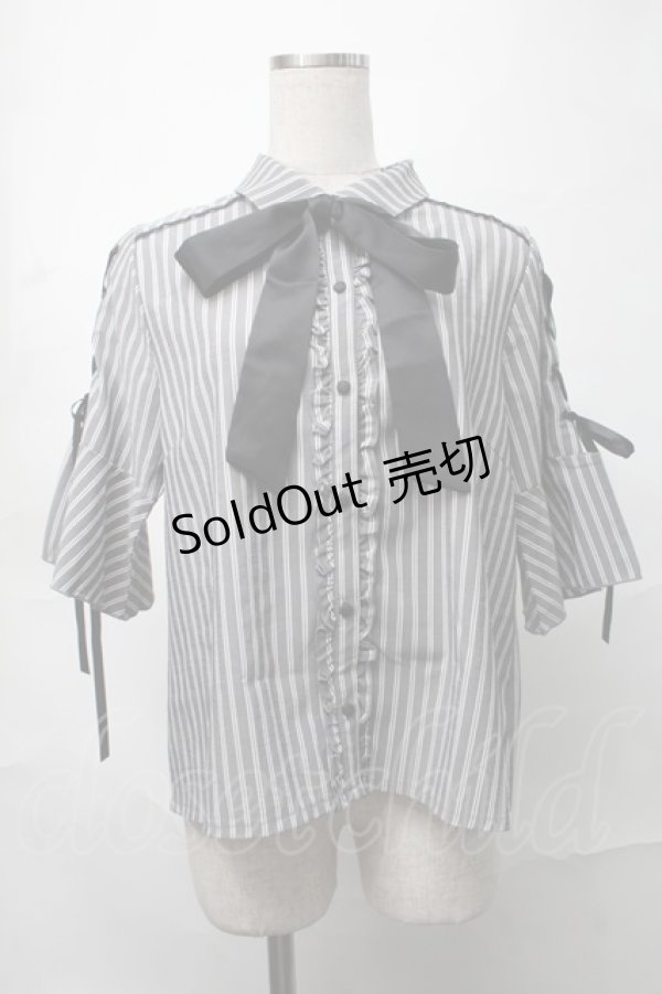 画像1: axes femme POETIQUE / 袖レースアップブラウス  グレー S-25-09-04-022-AX-BL-AS-ZS (1)