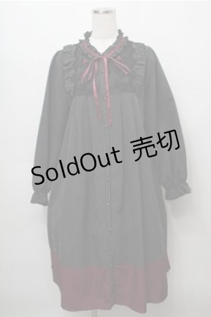 画像: axes femme / 巻きバラ付フリルワンピース  黒 S-25-09-06-048-AX-OP-AS-ZS